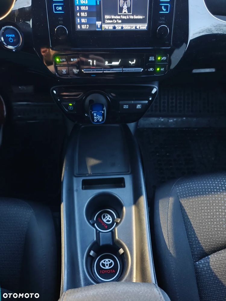 Toyota Prius 1.8 Hybrid Prestige - 21