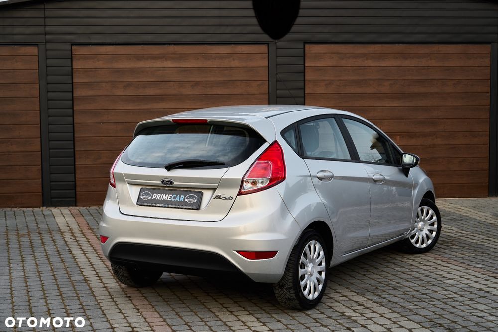 Ford Fiesta - 10