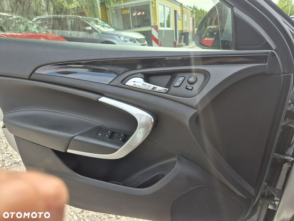 Opel Insignia - 19