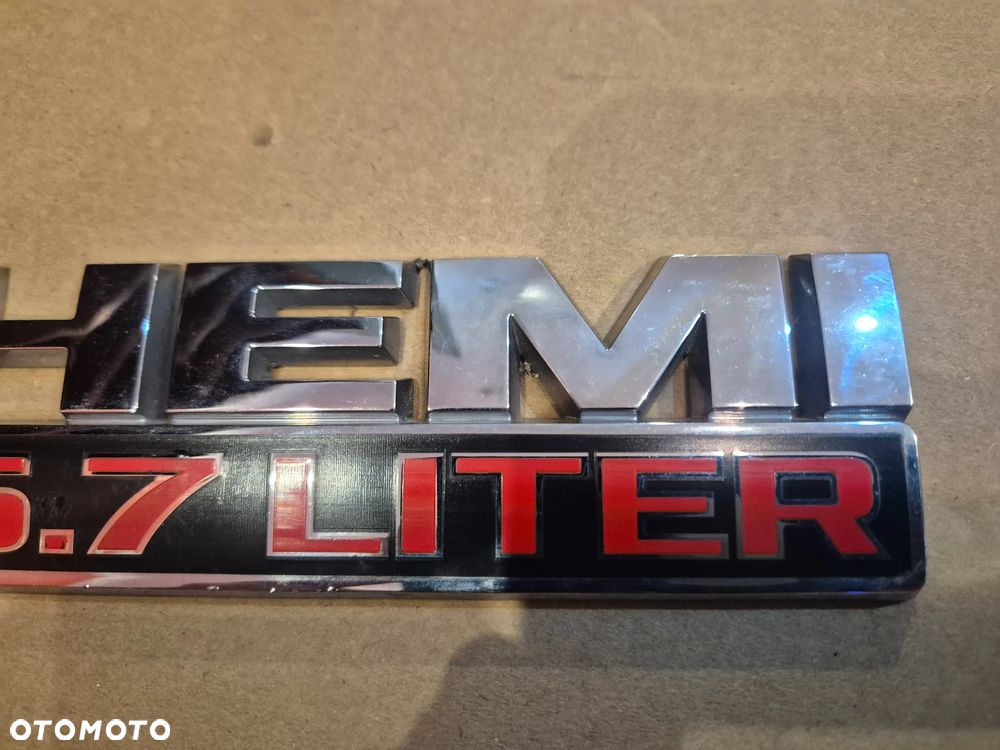 Dodge Ram 1500 emblemat z błotnika HEMI 5.7 - 2