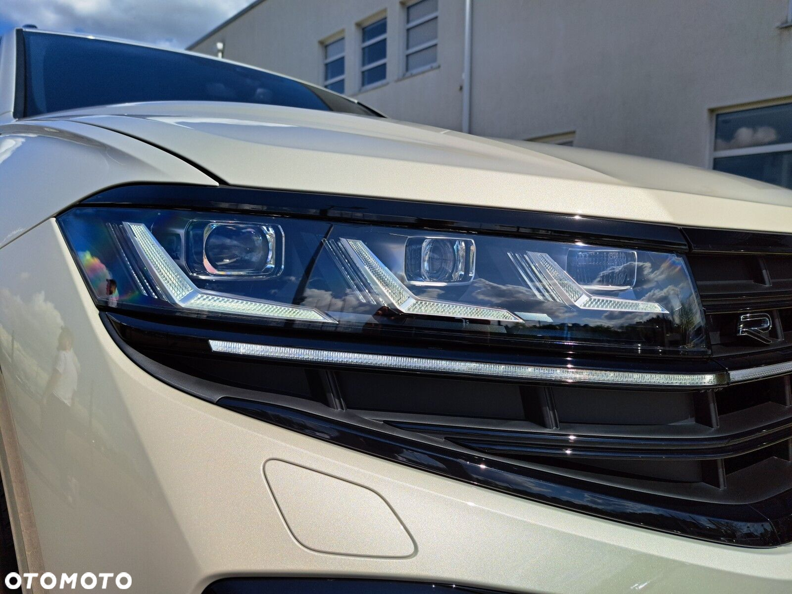 Volkswagen Touareg 3.0 V6 TDI 4Motion R-Line - 40
