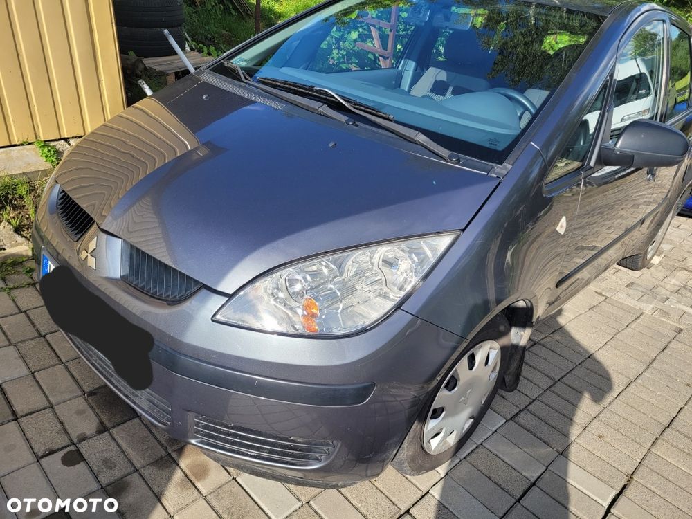 Mitsubishi Colt - 2