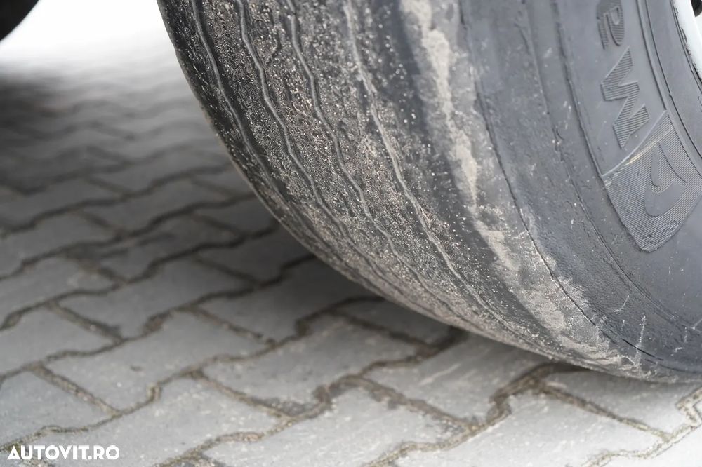 Schmitz Cargobull / REFRIGERAT / THERMO KING / DHOLLANDIA LIFT / COȘ PENTRU PALEȚI / SAF - 24