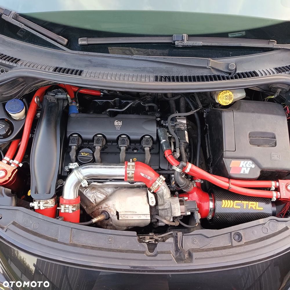 Peugeot 207 155 THP Sportium - 5