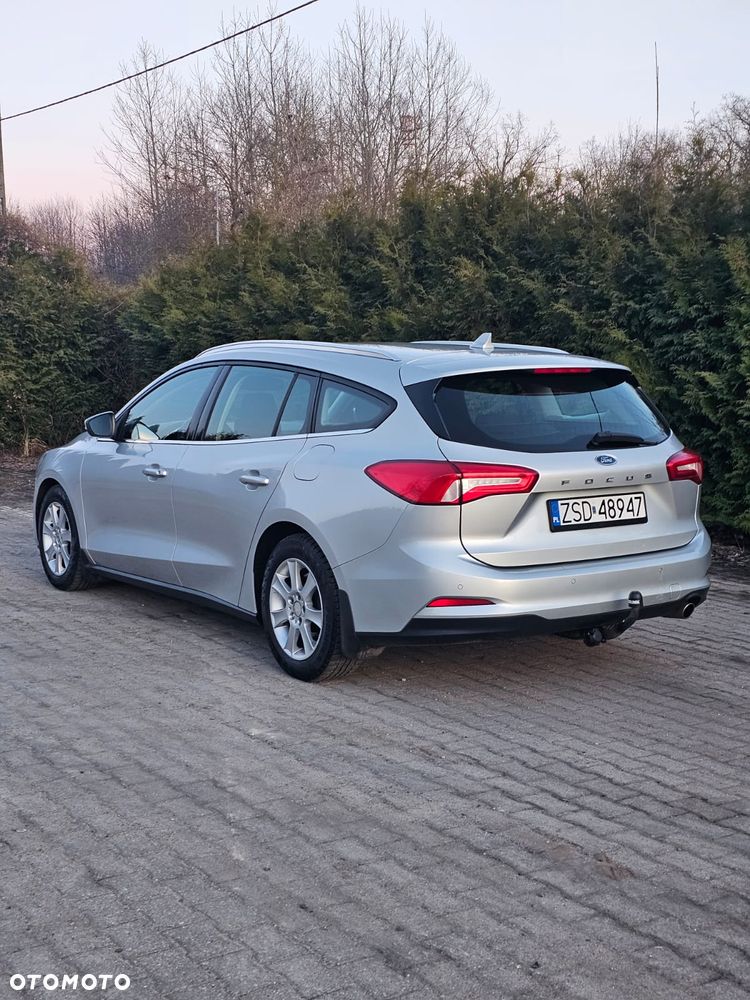 Ford Focus 1.5 EcoBlue Start-Stopp-System COOL&CONNECT - 5