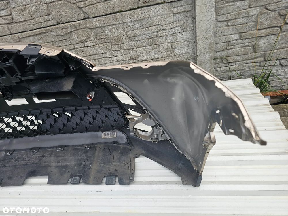 Toyota Aygo x cross ZDERZAK PRZOD - 10