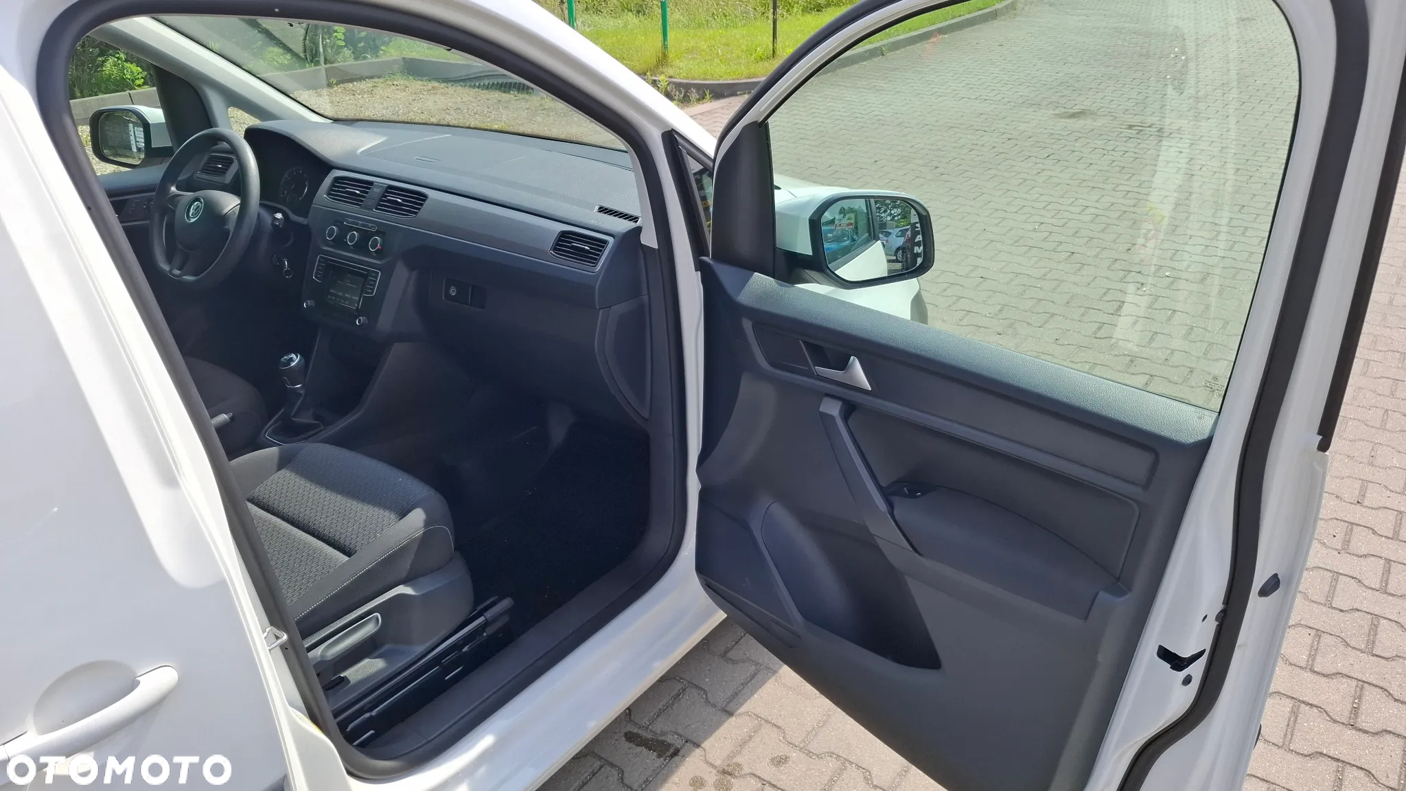 Volkswagen Caddy - 17