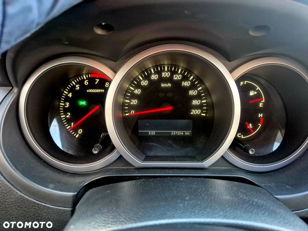 Suzuki Grand Vitara - 12