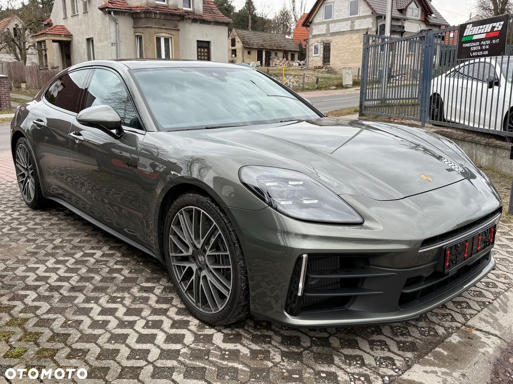 Porsche Panamera 4 E-Hybrid Executive - 4