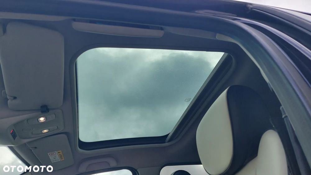 Renault Captur ENERGY dCi 90 EDC Initiale Paris - 25
