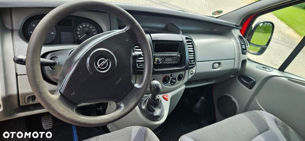 Opel VIVARO - 24