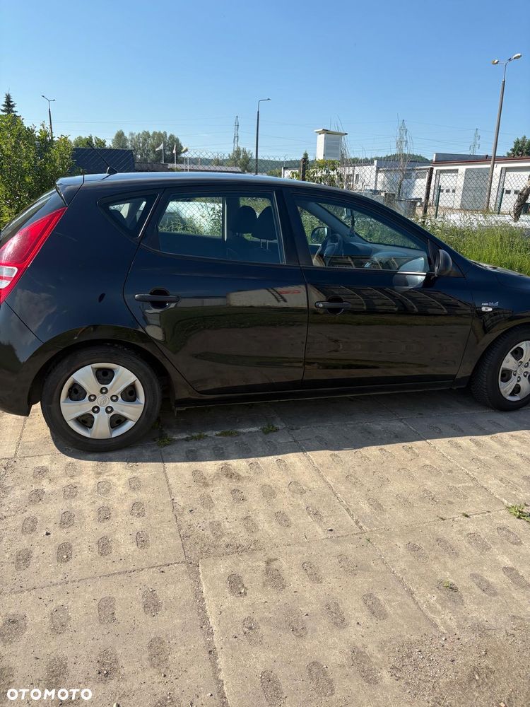 Hyundai i30 1.4 Base - 5
