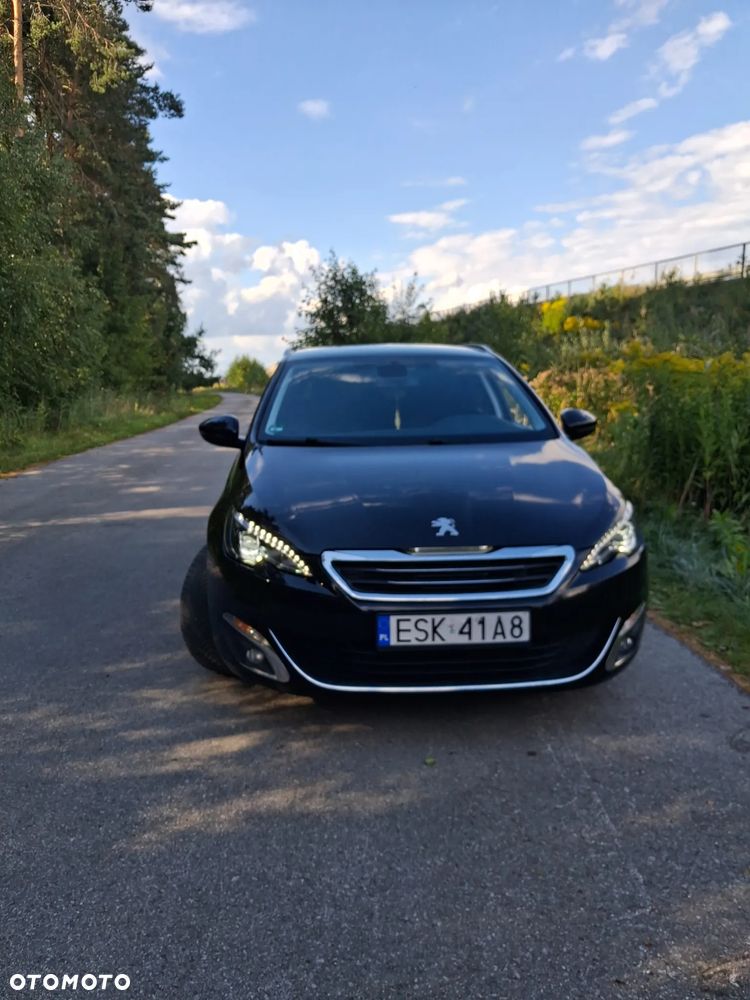 Peugeot 308 2016 photo 2