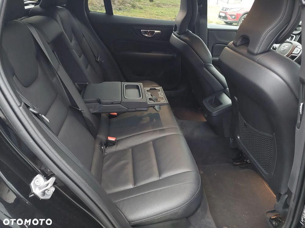 Volvo V60 B3 B DKG Inscription - 15