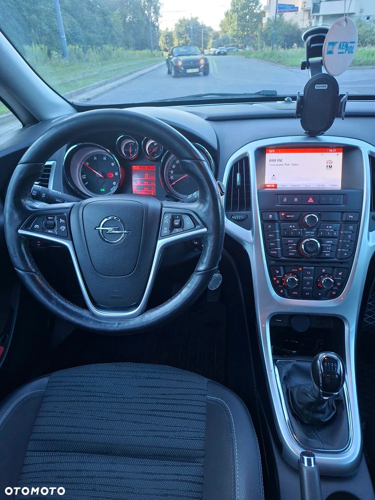 Opel Astra 1.6 CDTI Enjoy - 8