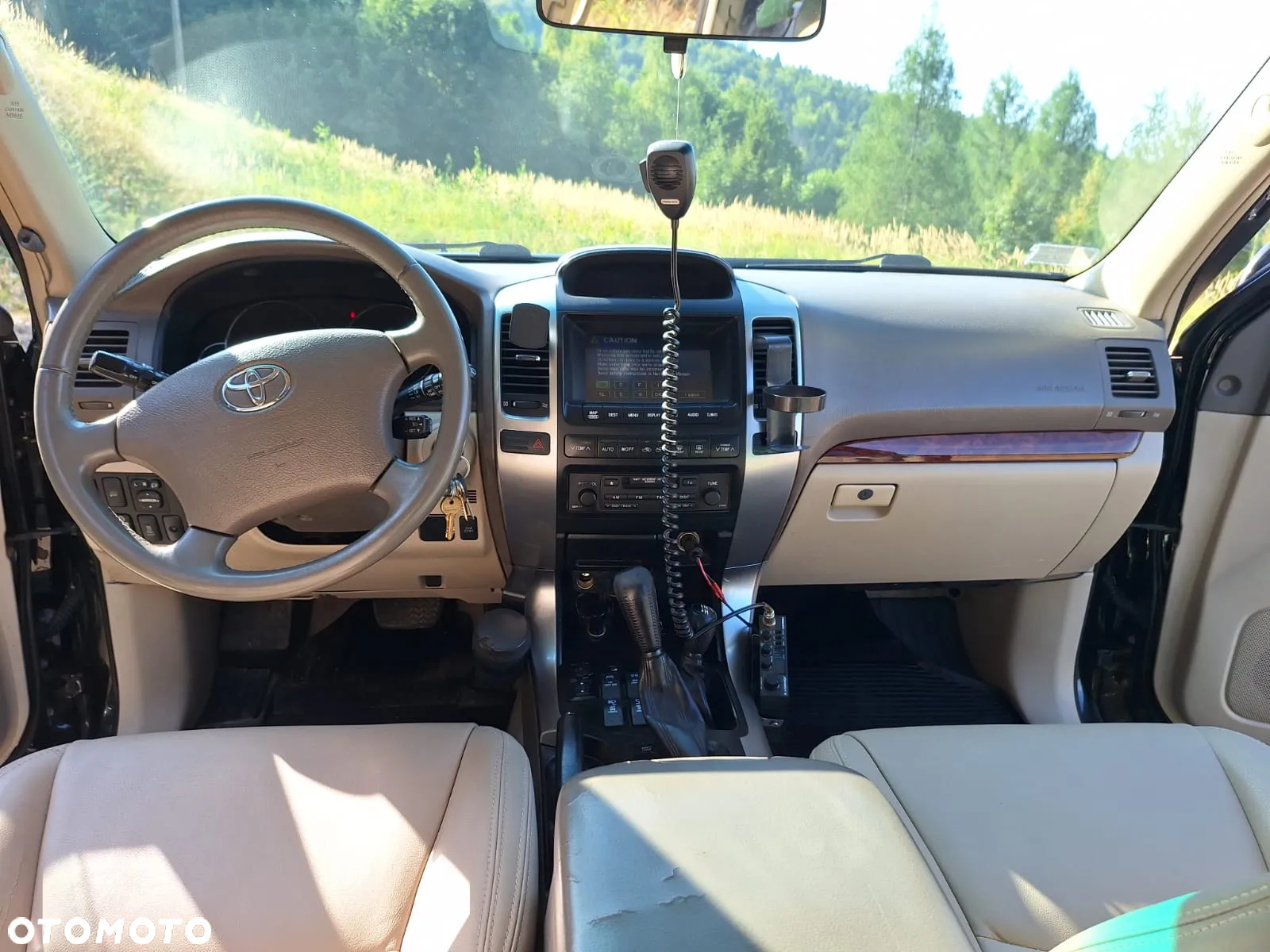 Toyota Land Cruiser - 14