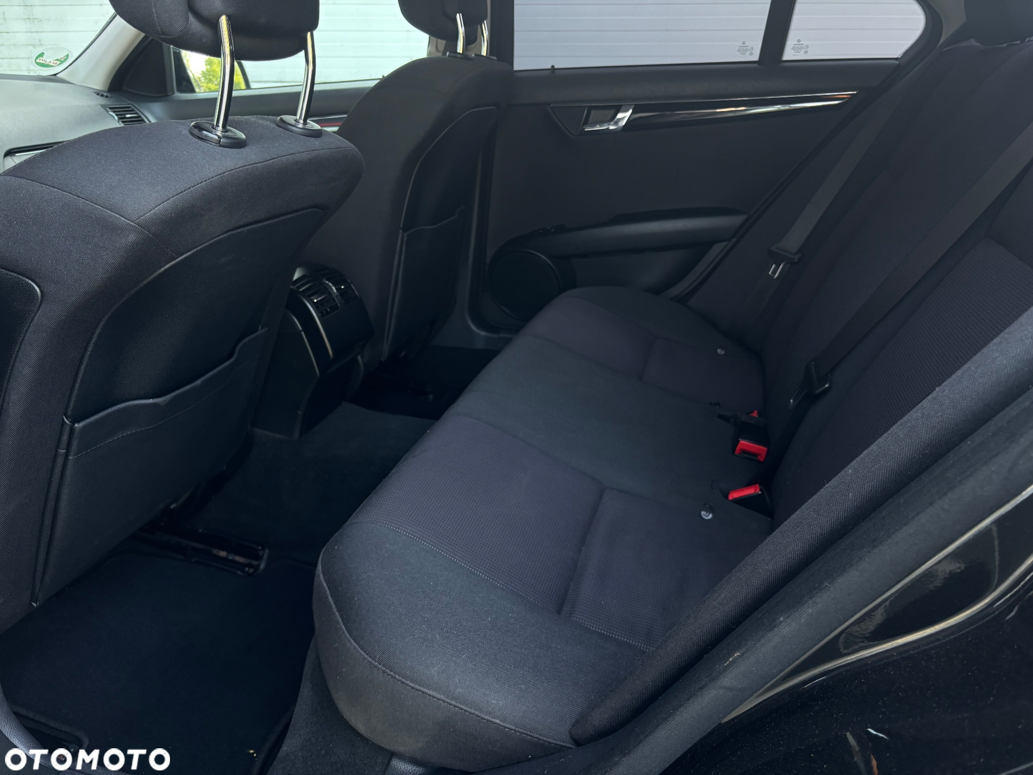 Mercedes-Benz Klasa C 200 CDI BlueEff Classic - 20