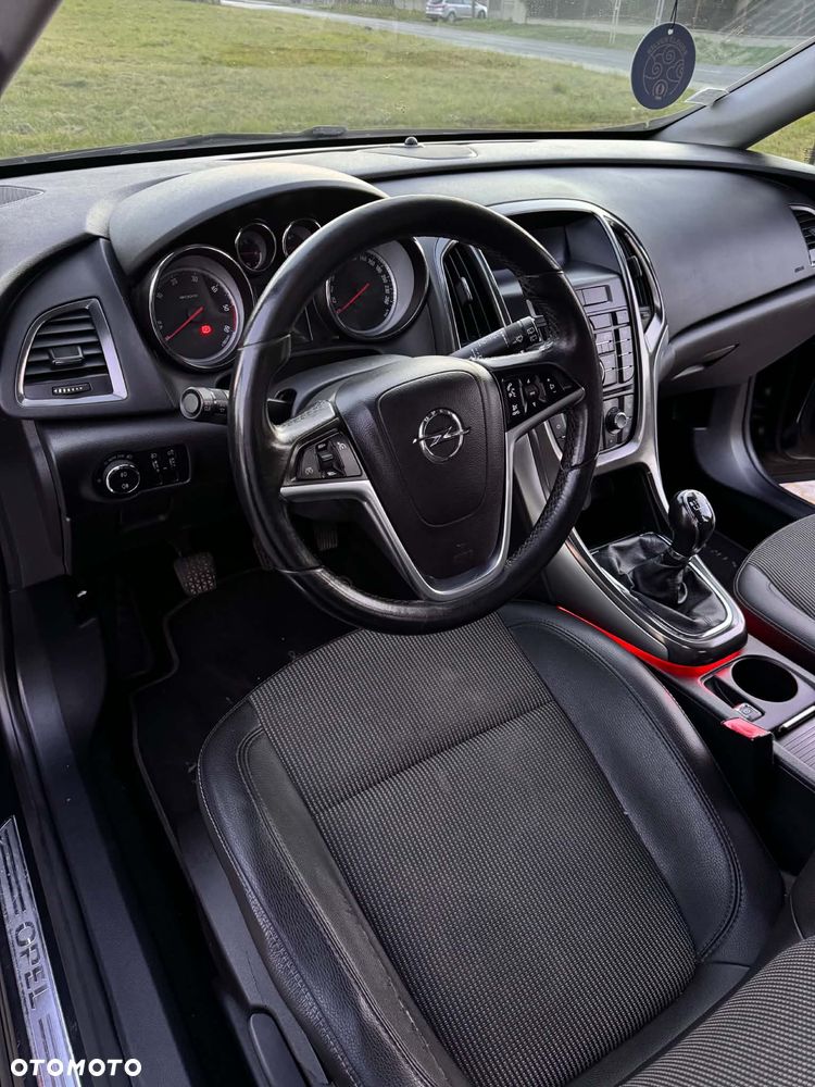 Opel Astra - 9