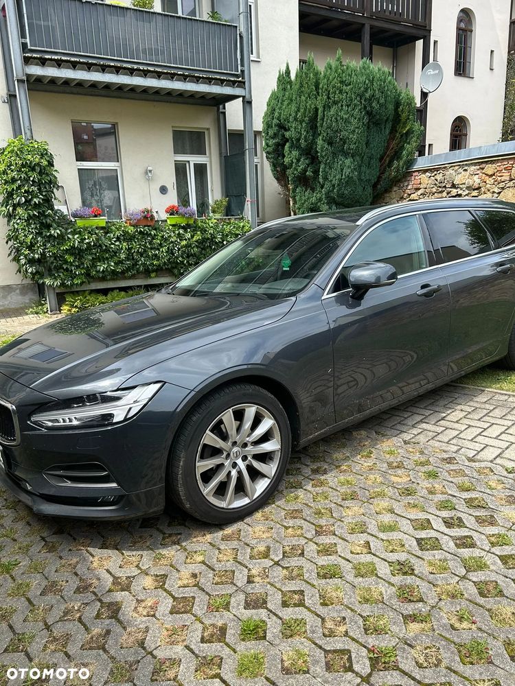 Volvo V90 D4 Momentum - 3