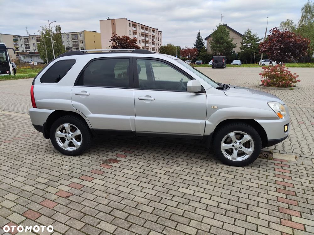 Kia Sportage 2.0 d Tour - 4