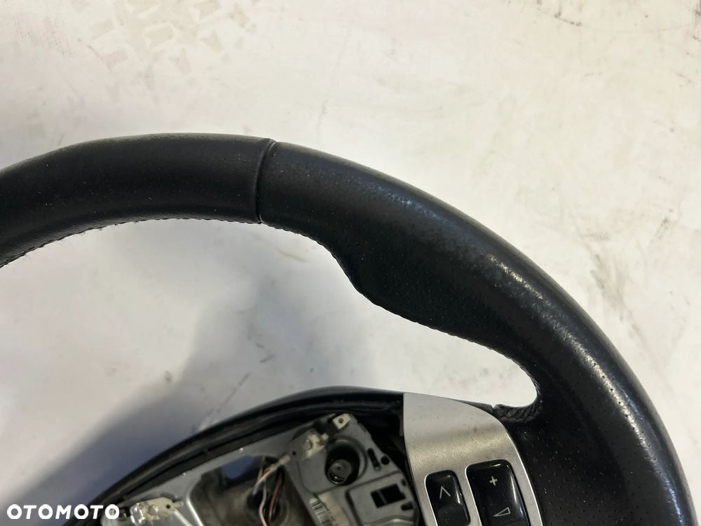 kierownica skora r-design VOLVO v60 s60 v40 skórzana 2012-2018 - 9