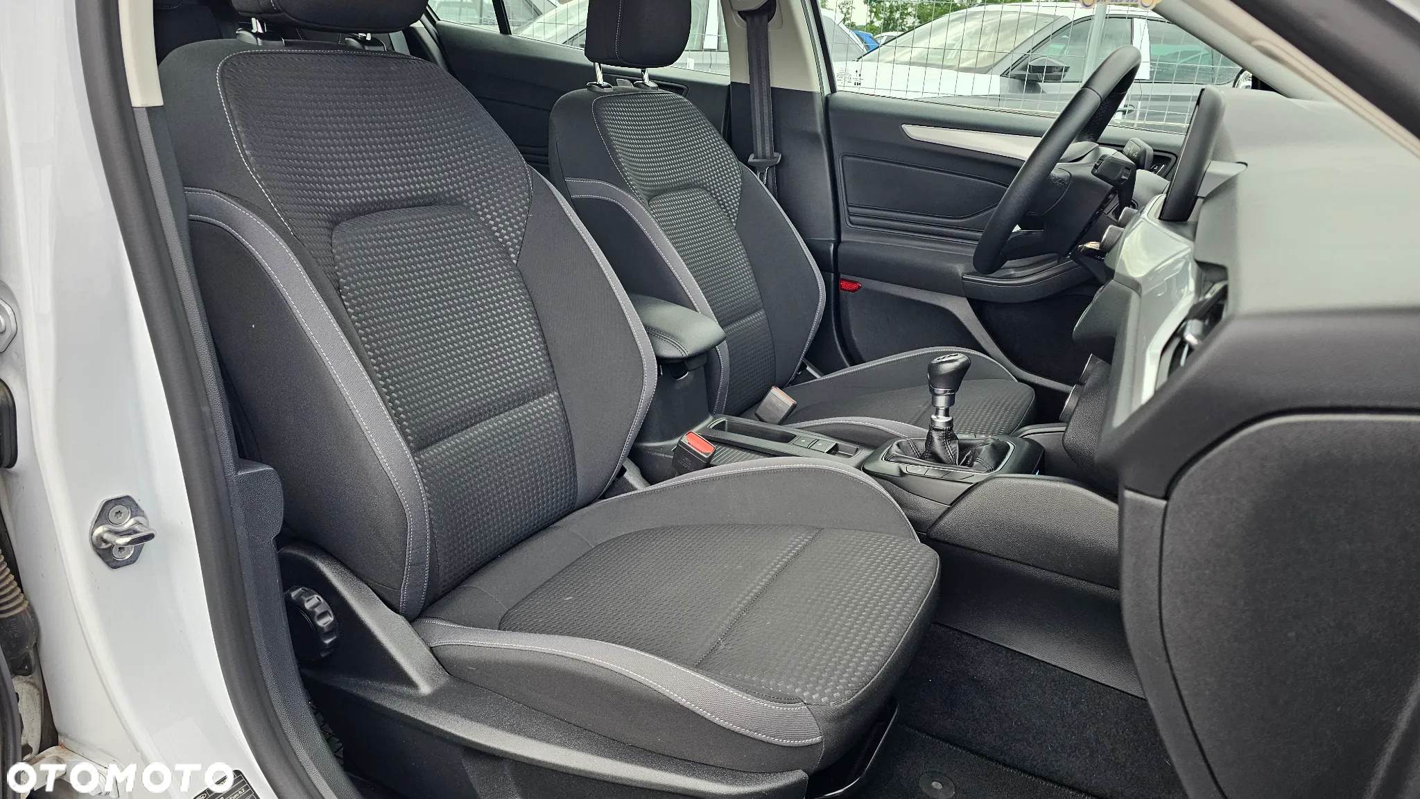Ford Focus 1.5 EcoBlue Trend Edition Business - 10