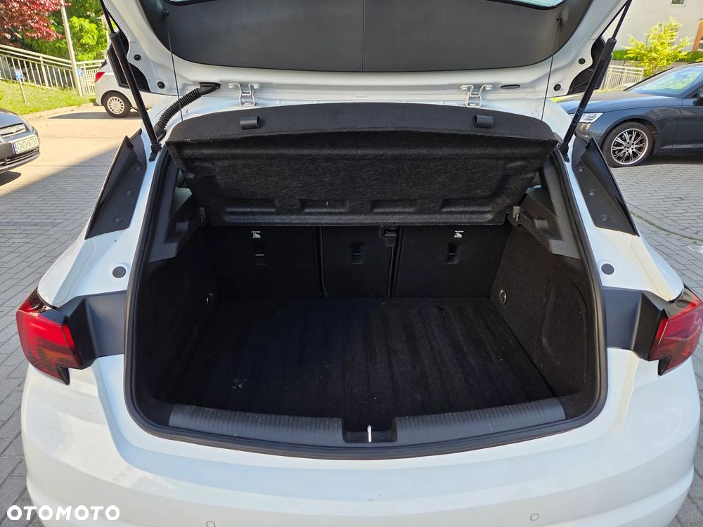 Opel Astra 1.2 T Edition S&S - 16