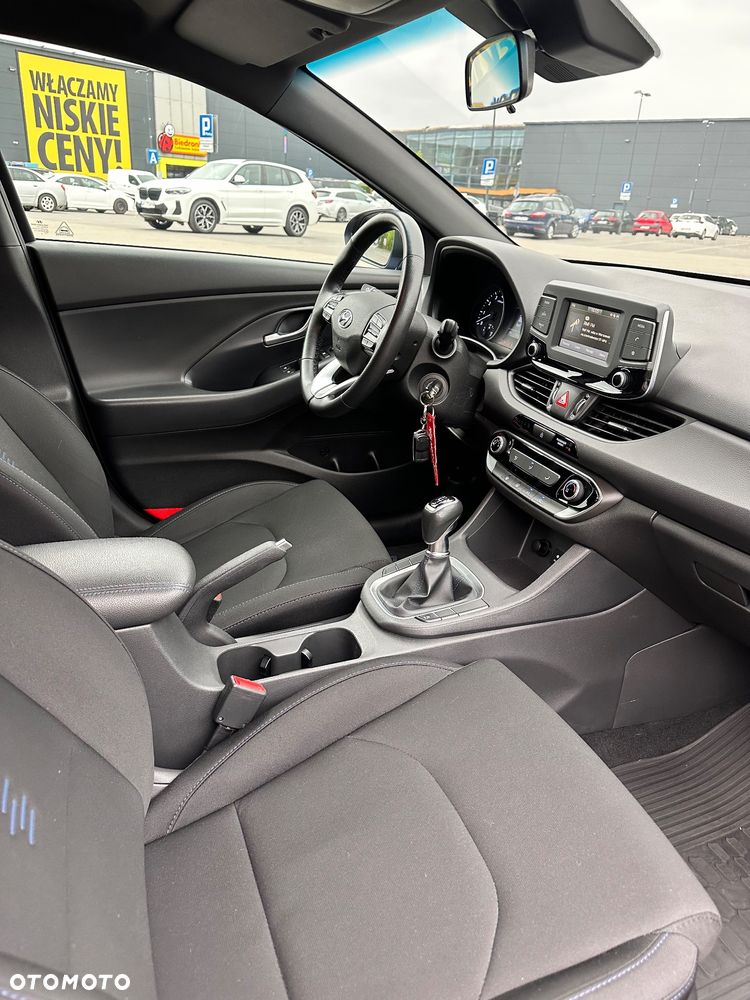 Hyundai i30 1.4 GO - 10