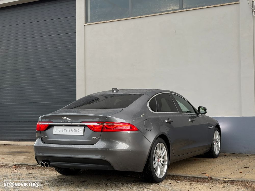Jaguar XF 20d Aut. Prestige - 2