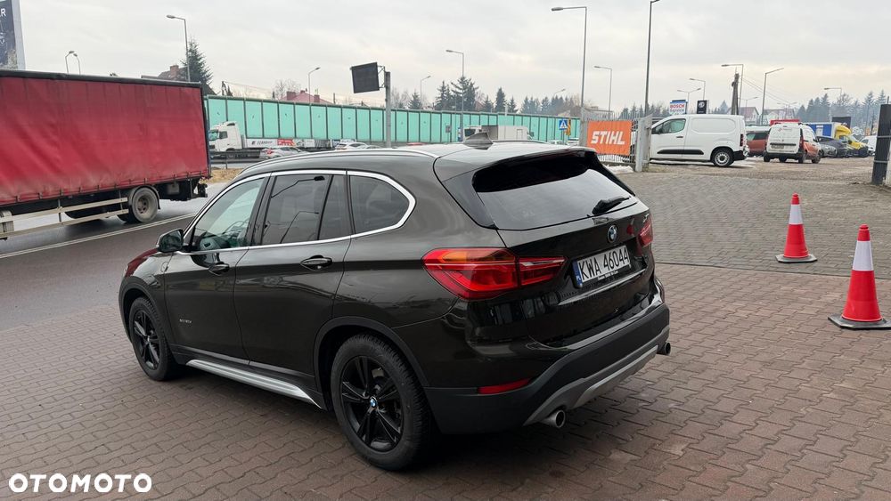 BMW X1 - 4