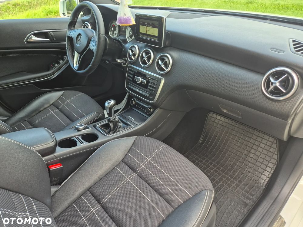 Mercedes-Benz Klasa A 180 CDI (BlueEFFICIENCY) AMG Sport - 26