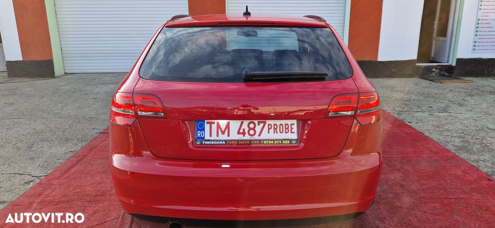 Audi A3 1.6 TDI Sportback DPF Ambiente - 12