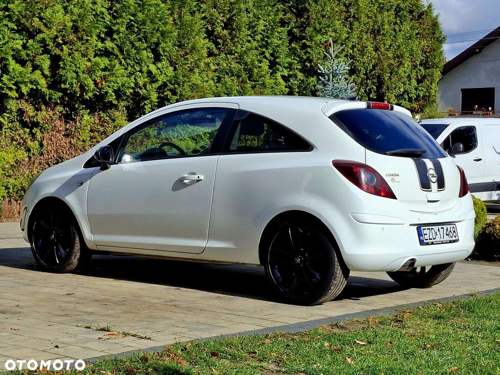Opel Corsa 1.4 16V Innovation - 22
