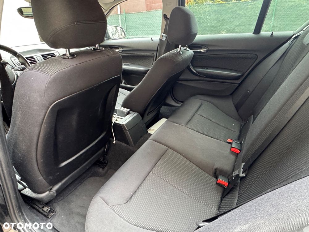 BMW Seria 1 116i - 7