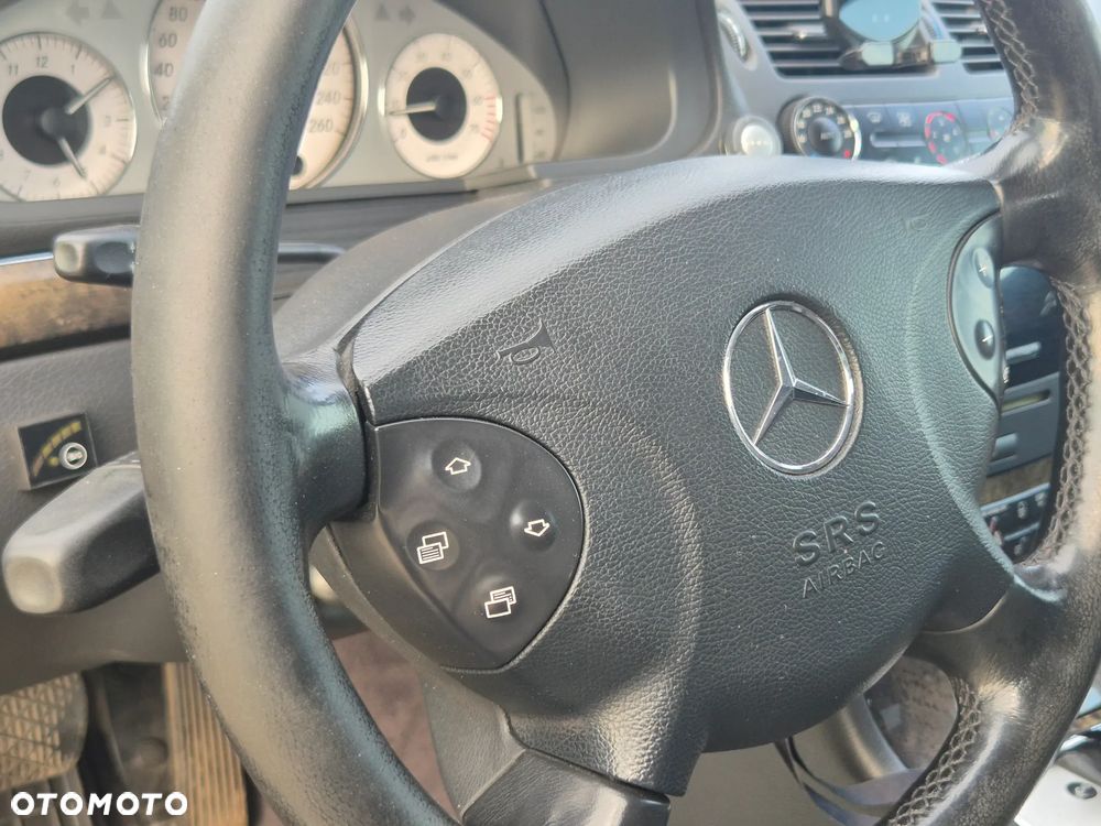 Mercedes-Benz Klasa E - 15