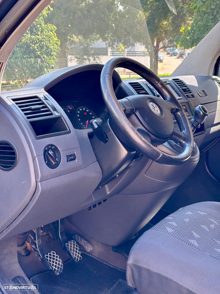 VW Caravelle 2.5 TDi Extra AC 9L - 3