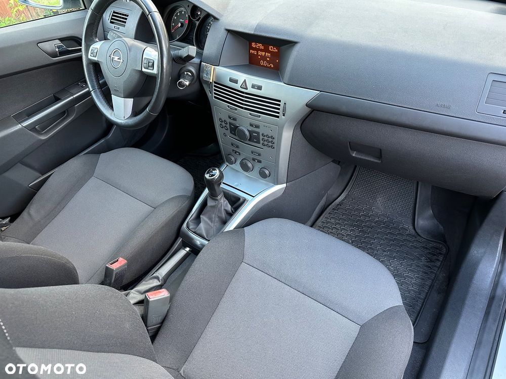 Opel Astra - 12