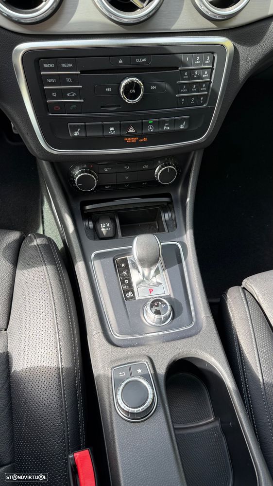 Mercedes-Benz GLA 45 AMG 4-Matic - 16
