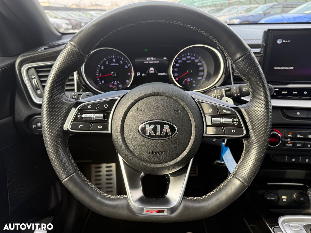 Kia Pro Ceed 1.4 T-GDI DCT7 OPF GT LINE - 22