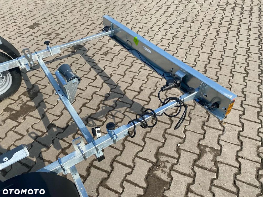 TEMARED Dostawa Przyczepka podłodziowa DMC750kg łódź do 4,3m WODOODPORNE ŁOŻYSKA MOCNA - 9