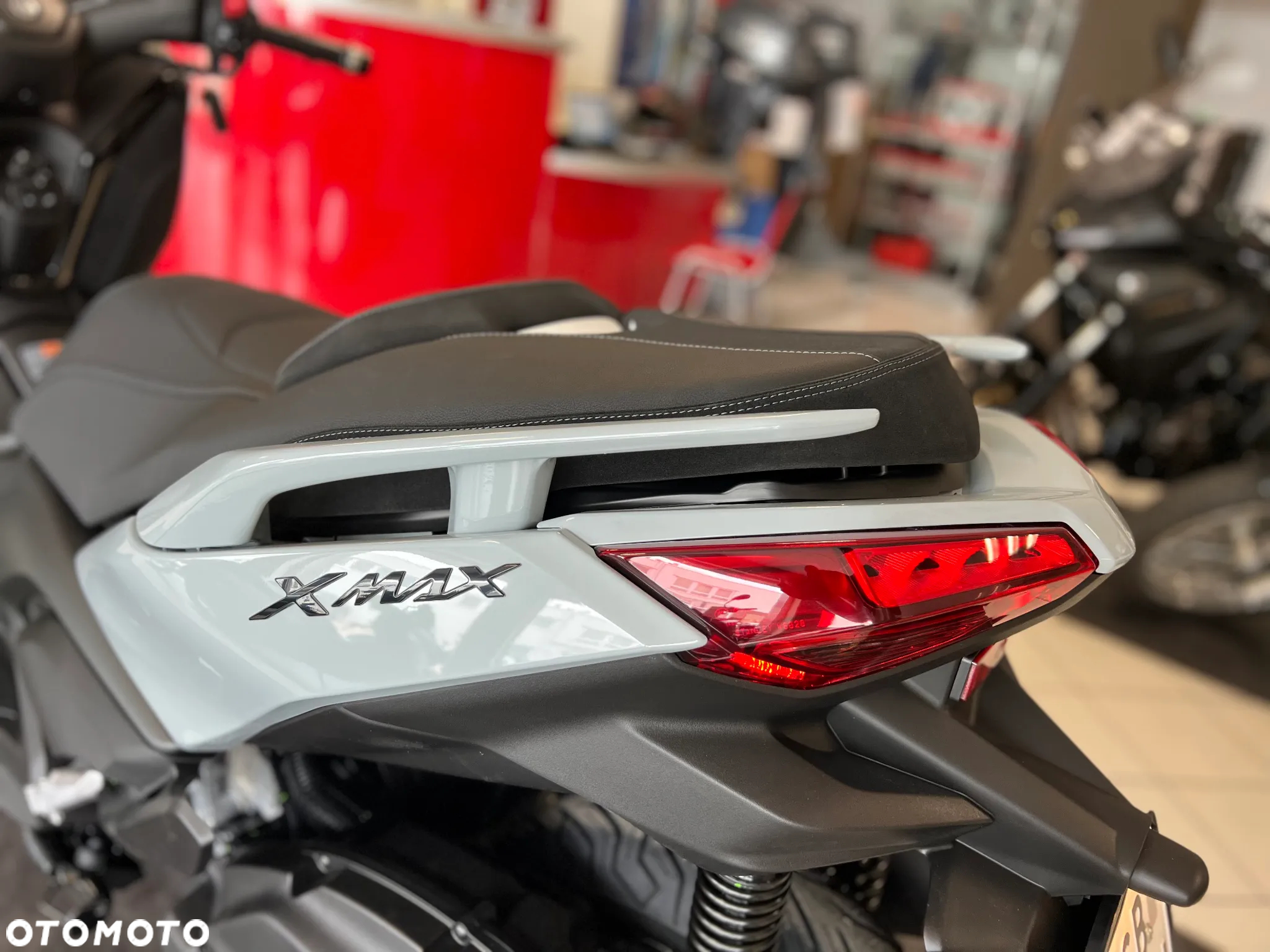 Yamaha X-max - 23