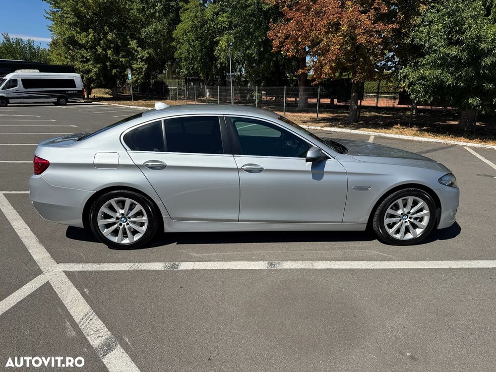 BMW Seria 5 520d xDrive AT - 3
