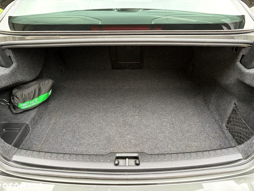 Volvo S60 - 30