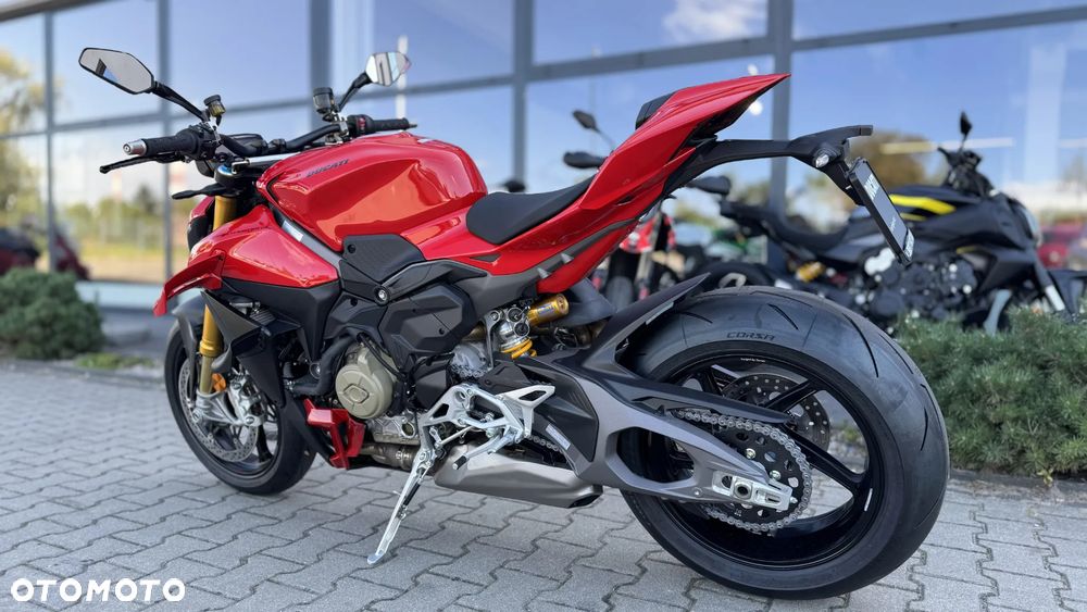 Ducati Streetfighter V4 - 8