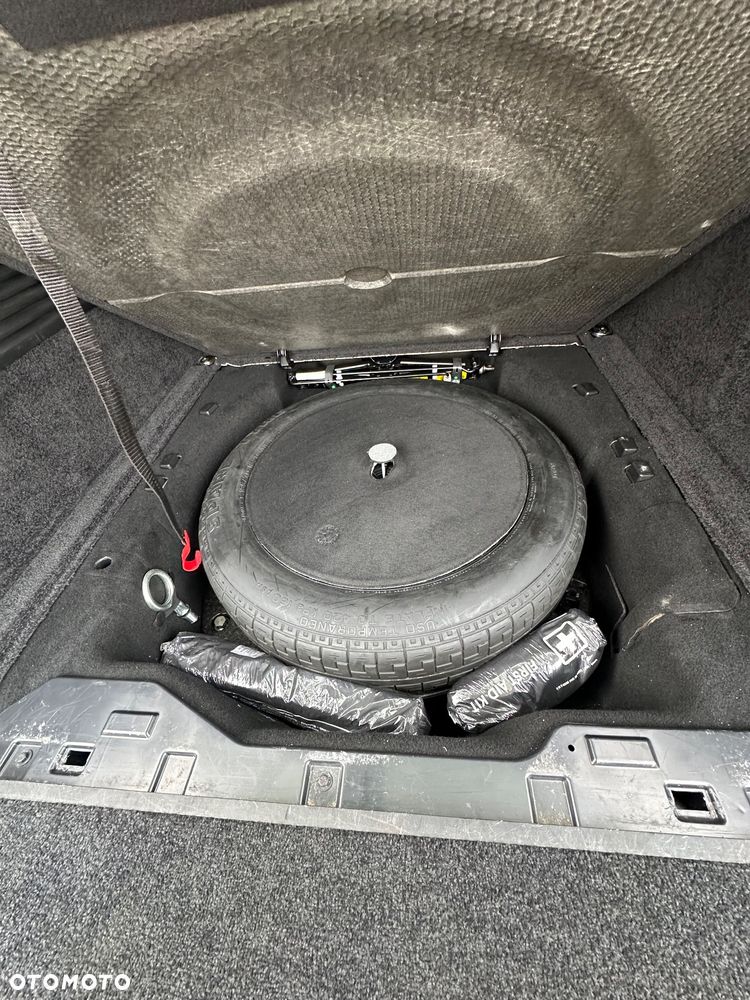 Land Rover Range Rover 4.4SD V8 Vogue - 28