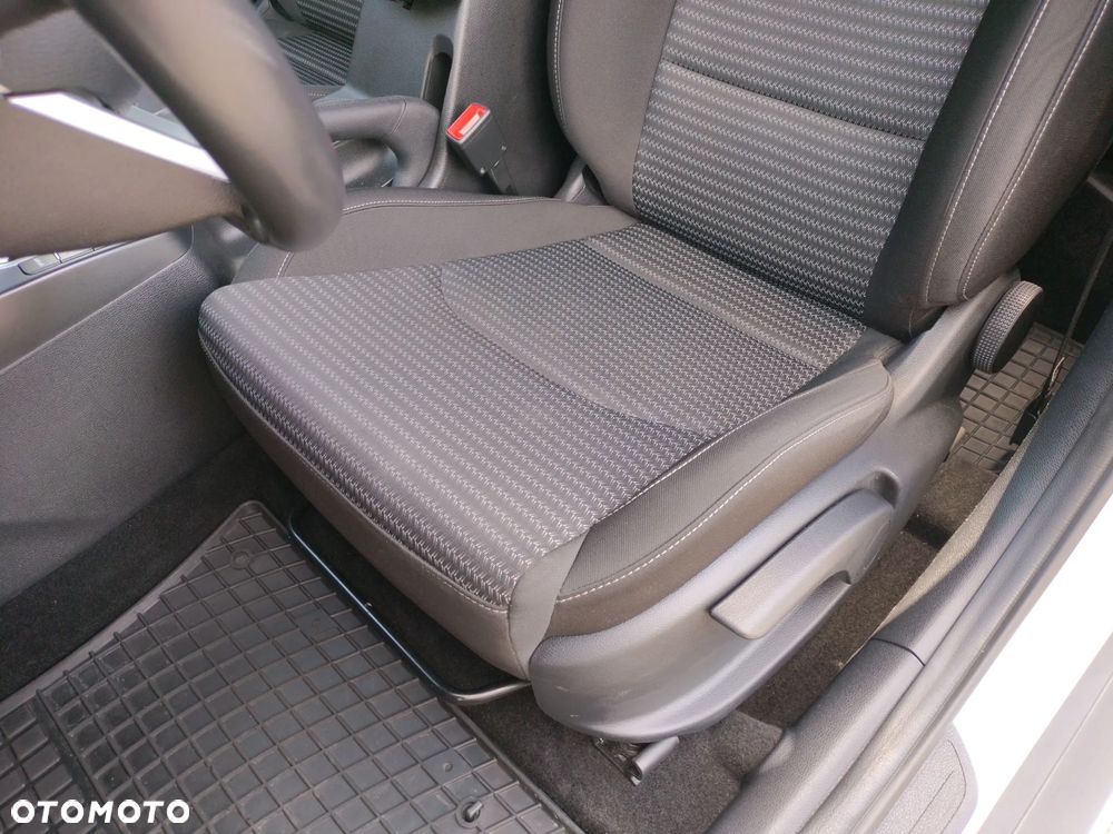 Kia XCeed 1.5 T-GDI M DCT - 12