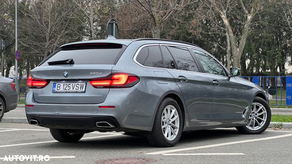 BMW Seria 5 520d xDrive Aut. Sport Line - 4