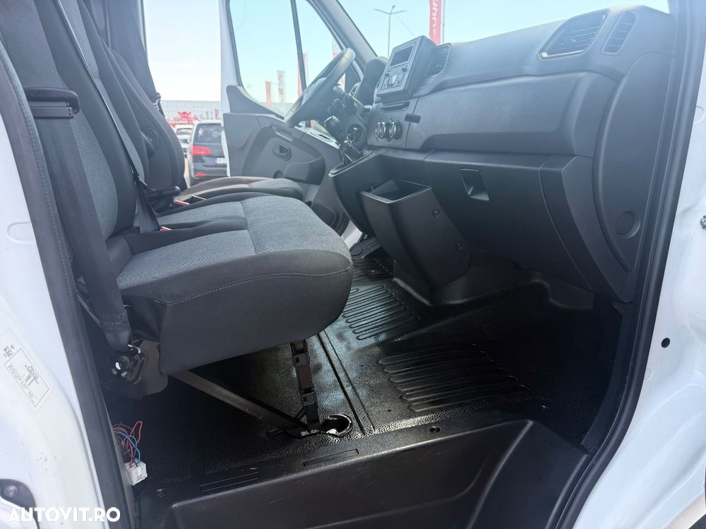 Renault Master Blue L2H2 VA Basis - 30