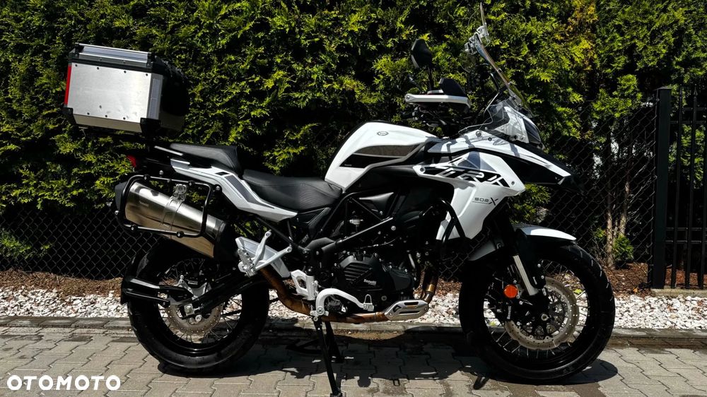 Benelli TRK 502X - 8
