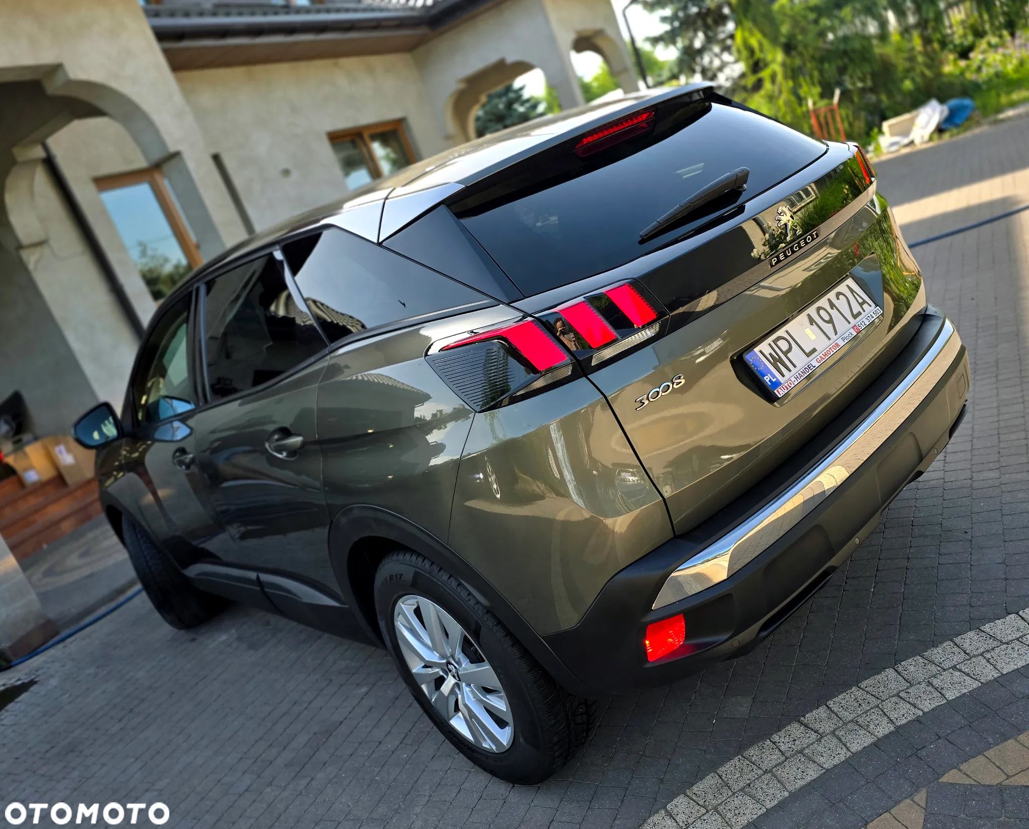 Peugeot 3008 - 1
